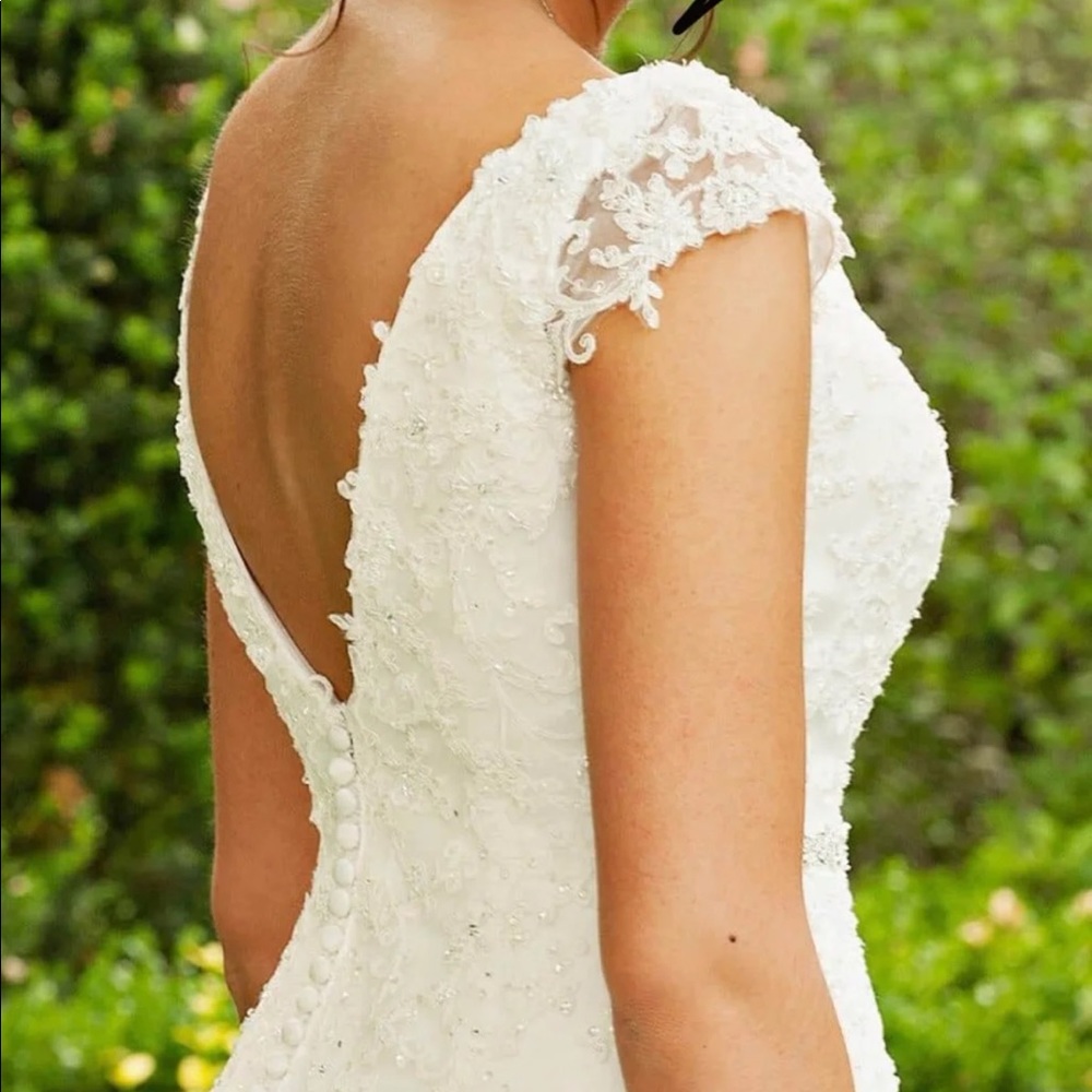 Maggie Sottero Wedding Dress size 8